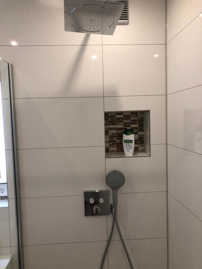 Lilis Apartment Mit Balkon 아우크스부르크 외부 사진