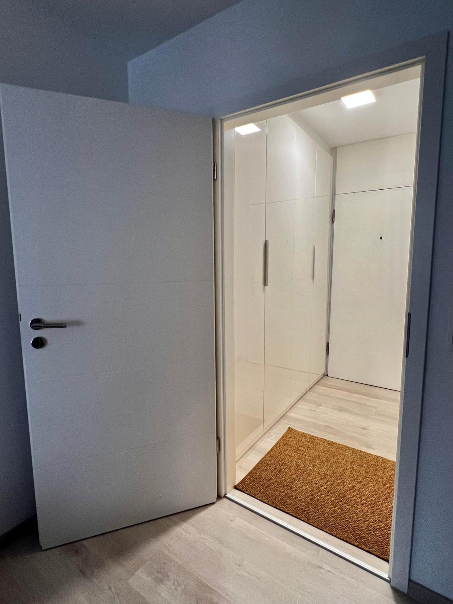 Lilis Apartment Mit Balkon 아우크스부르크 외부 사진