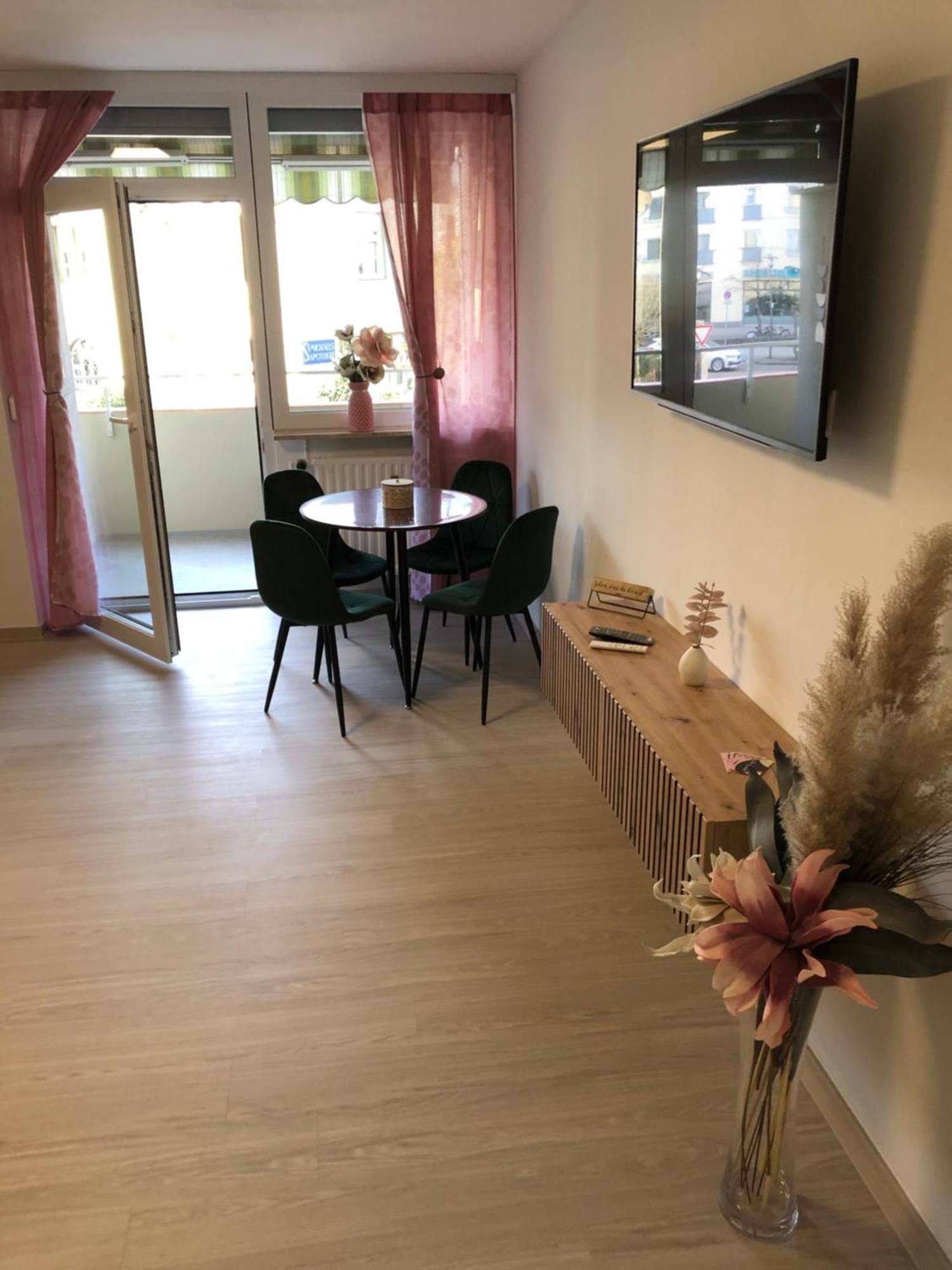 Lilis Apartment Mit Balkon 아우크스부르크 외부 사진